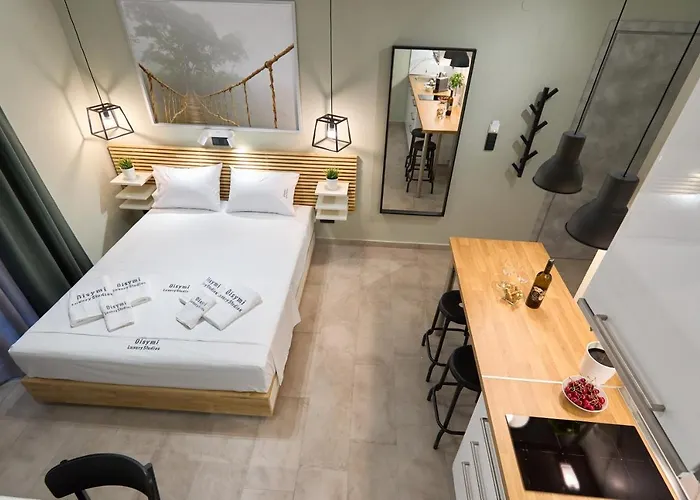 Oisymi Luxury Néa Péramos