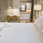 Oisymi Luxury * Néa Péramos