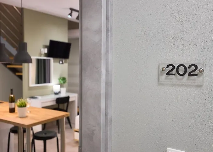 公寓 Oisymi Luxury Néa Péramos