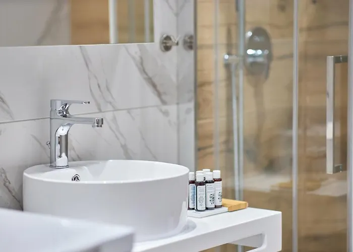 Oisymi Luxury * Néa Péramos