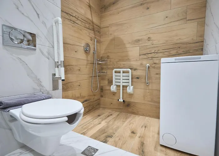 Oisymi Luxury * Néa Péramos